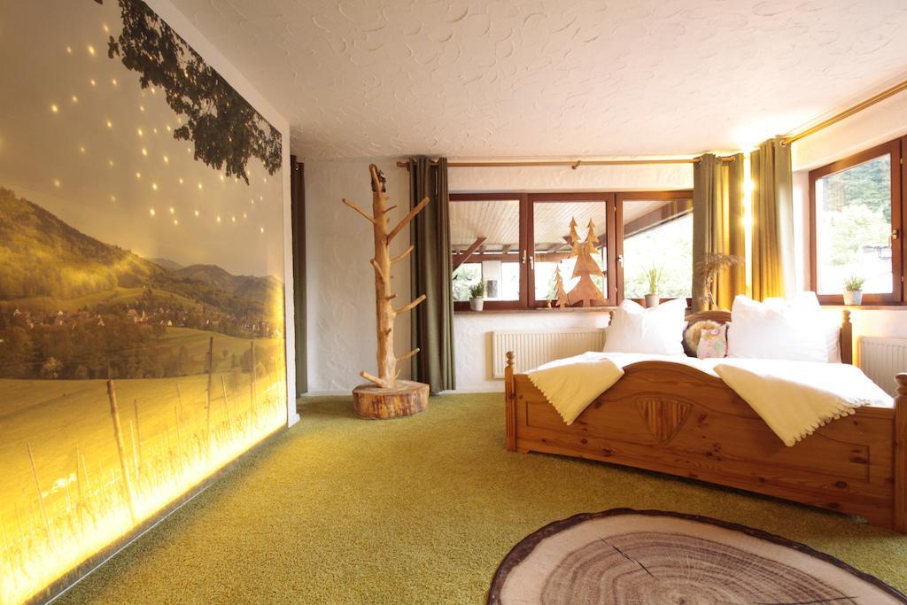 Luxus Appartement Schwarzwald Bei Freiburg 4 Schlafzimmer Sauna Sölden 部屋 写真