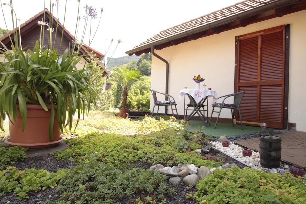Luxus Appartement Schwarzwald Bei Freiburg 4 Schlafzimmer Sauna Sölden 部屋 写真